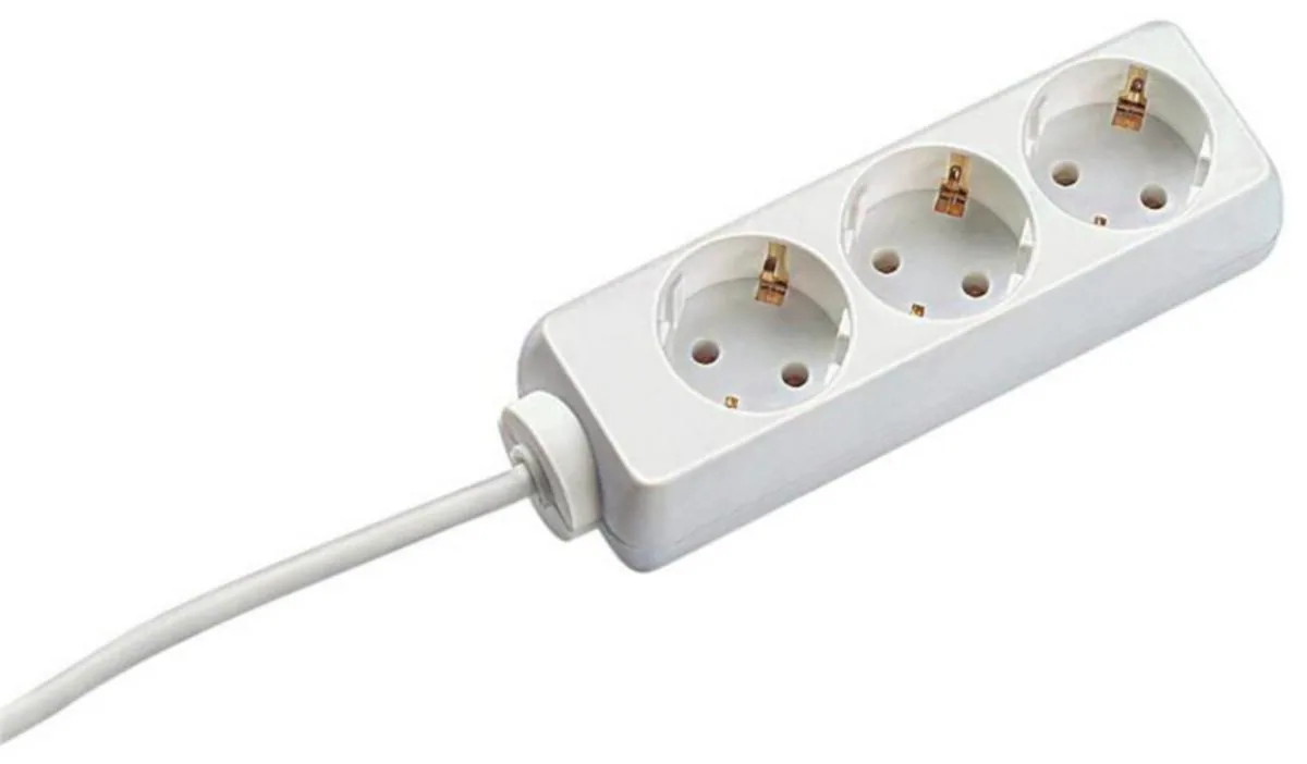 Jatkojohto Bachmann Selly 3-OS 3m MSK 3G1.5 VALK – valkoinen