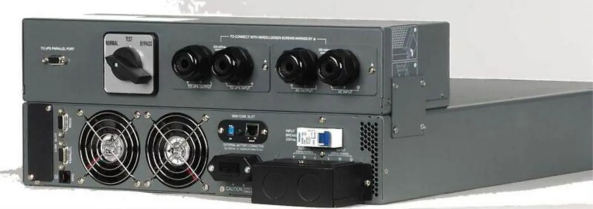 Huolto-/ohituskytkin Socomec Netys RT - HUOLTO-/OHITUSKYTKIN SOCOMEC NETYSRT HUOLTO-OHITUSK.5-11KVA