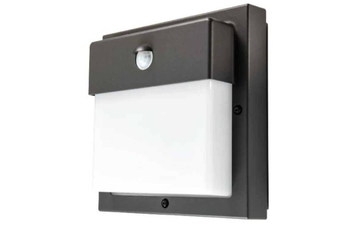 Seinävalaisin ulko SG Bassi - SEINÄVALAISIN ULKO BASSI BASSI E27 PIR SENSOR GRA