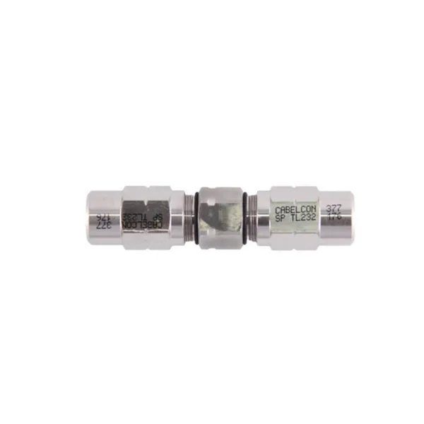 Jatkoliitin Laatuantenni Cabelcon SP-32