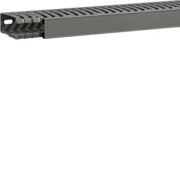 Johdotuskouru TEHALIT.BA7A BA7A80030 PVC 80X30X2000 HAR