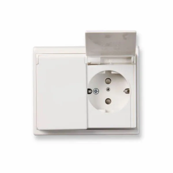 Pistorasia Ensto Intro IP44 2S/16A/IP44 UPJ 0X VAL