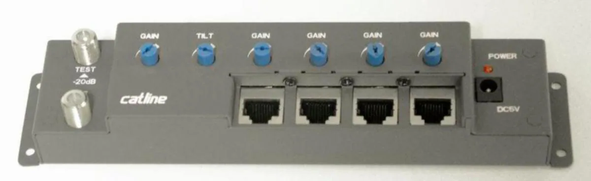 Laajakaistavahvistin Finnsat Macab - LAAJAKAISTAVAHVISTIN FINNSAT TVB-02 RF/CAT5(6)