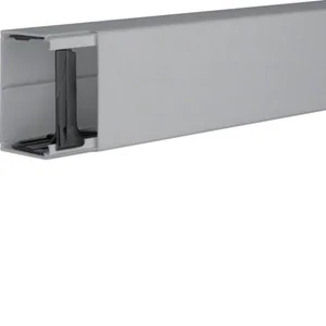 Asennuskanava Hager Tehalit.LF harmaa - ASENNUSKANAVA TEHALIT.LF LF600900 PVC 60x90x2000 HAR
