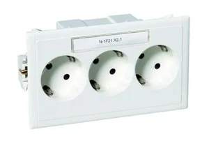 Pistorasia Schneider Electric Thorsman CYB-PS - KANAVAPISTORASIA THORSMAN CYB-PS PIKA 3-OS 37° 16A VALK