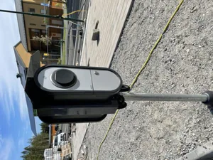 Pylväskannatin Next Green Polebox - LATAUSASEMATARVIKE NEXT GREEN PYLVÄSKANNATIN POLEBOX 205 ED