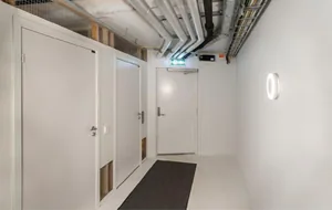 Katto-/seinävalaisin sisä SG Etne - KATTO-/SEINÄVALAISIN SISÄ ETNE ETNE 4000K PIR SENSOR