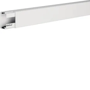 Asennuskanava Hager Tehalit.LFH - ASENNUSKANAVA TEHALIT.LFH LFH30045 HF 30X45X2000 LVA