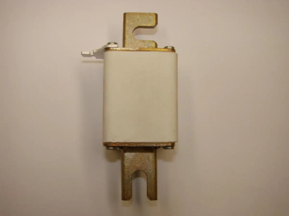 Kahvasulake Siba UR AR 3 450A 1250V 110MM