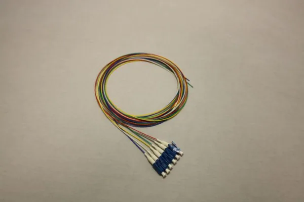 Häntäkuitu Nestor NesCon LC-6-SMT 2 M HÄNTÄKUITUSRJ