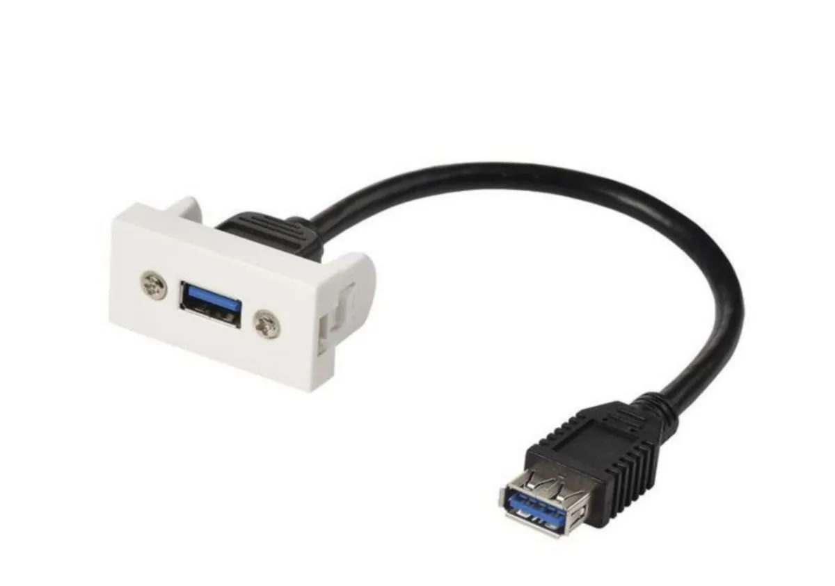 AV-rasia Erard 1 X USB 45X22,5MM, JOHTO 10CM