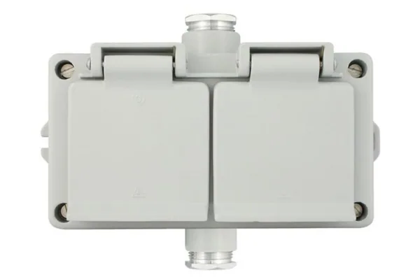 Pistorasia Selcast 2-os IP44 16A 2xPK16 HARM
