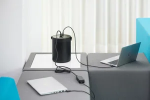 Varavirtalähde Bachmann MOV:E XXL - VARAVIRTALÄHDE MOV:E XXL 1xSCH + 2XUSB-A +2XUSB-C MUSTA