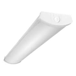 Pinta-/ripustusvalaisin Sylvania Deltawing LED - YLEISVALAISIN DELTAWING 1500 55W 7400LM 840 MW