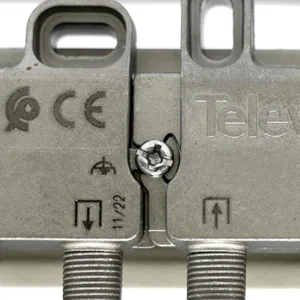 Jaotin Televes 5-2400 MHz - JAOTIN TELEVES 2X 4-5DB, 5-2400MHZ, DC