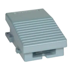Jalkapainike Schneider Electric Preventa - JALKAPAINIKE PREVENTA XPEM211 2S/2AV 2 PORTAINEN