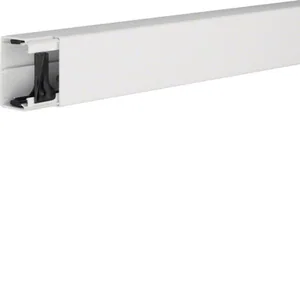 Asennuskanava Hager Tehalit.LF luonnonvalk. - ASENNUSKANAVA TEHALIT.LF LF40060 PVC 40X57X2000 LVA