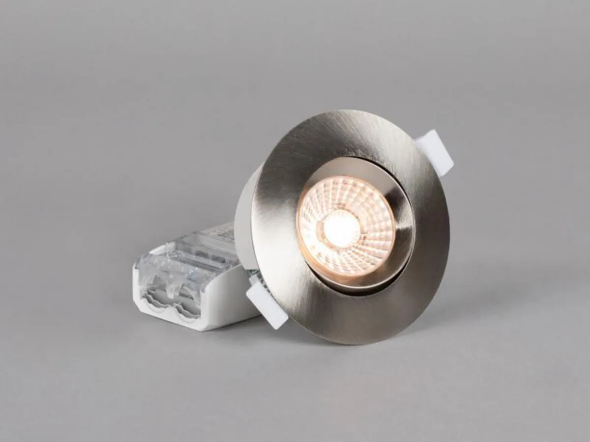 Alasvalo Hide-a-lite Comfort G4 IP44 690LM 7,5W 930 BS TILT – 3000