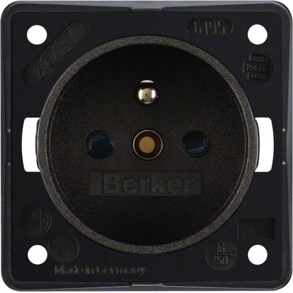 Pistorasia Hager Integro Flow 1FR/16A/250V UKR RUS