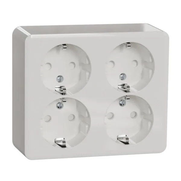 Pistorasia Schneider Electric Exxact 4-osainen IP21