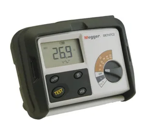 Maadoitusvastusmittari Megger DET4TC2 - MAAVASTUSMITTARI MEGGER 4-PISTE CAT IV 100V IP54