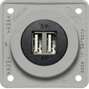 Pistorasia Hager Integro Flow - PISTORASIA INTEGRO FLOW 2USB/2.5A/12VDC UR HAR