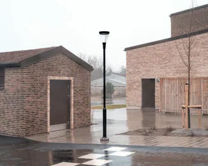 Pylväsvalaisin Black Box Luscinia - PYLVÄSVALAISIN VIZULO LUSCINIA 33W 4448LM 4K