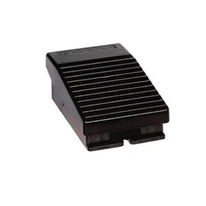 Jalkapainike Schneider Electric Preventa - JALKAPAINIKE PREVENTA XPEA111 2S/2AV 1 PORTAINEN