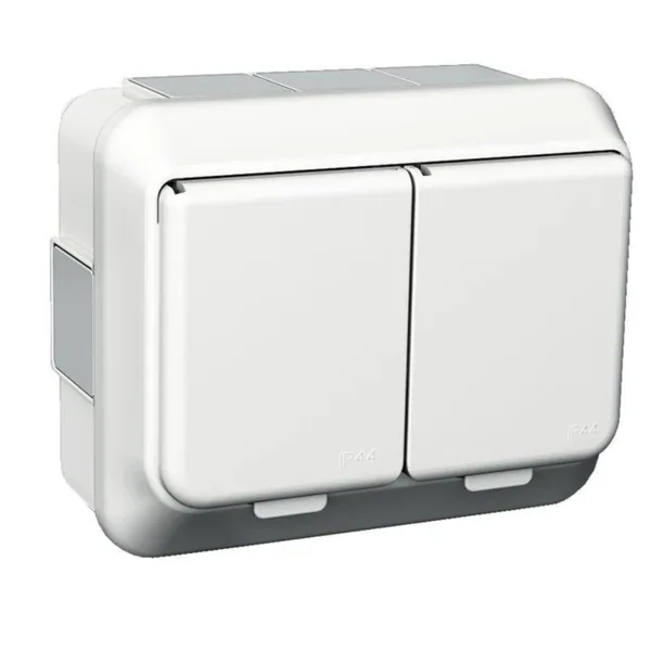 Pistorasia Schneider Electric Exxact pinta IP44 2S/16A/IP44 0X PPR VAL