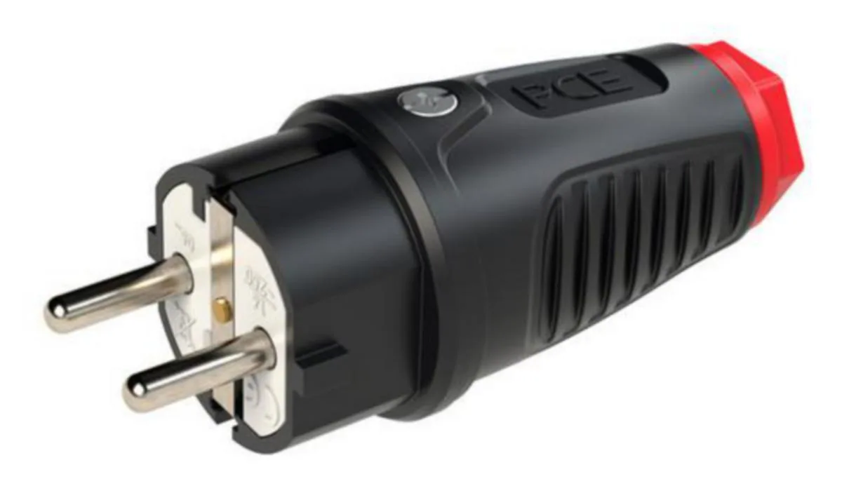 Pistotulppa PCE Taurus - PISTOTULPPA TAURUS 0511-SR SUKOPT 16A 250V IP54