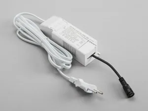 Elektroninen liitäntälaite Hide-a-lite Casambi vakiovirta - ELEKTRON LIITÄNTÄLAITE CASAMBI 250-600MA 22W IP20 WIR