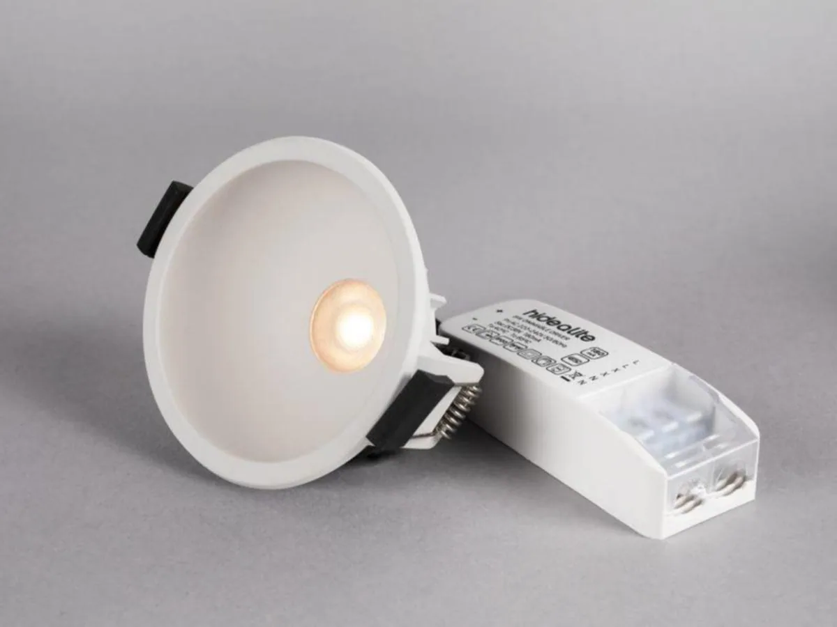 Alasvalo Hide-a-lite Globe G2 Recessed IP44 680lm 8W 3000K WH – 3000
