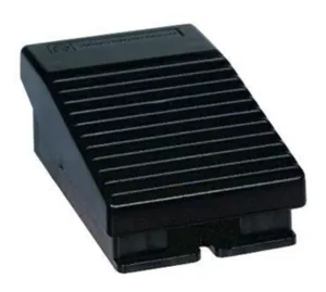 Jalkapainike Schneider Electric Preventa - JALKAPAINIKE PREVENTA XPEA111 2S/2AV 1 PORTAINEN
