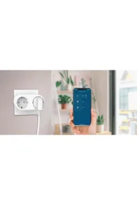 Pistorasia-adapteri Finnsat WOOX WiFi - PISTORASIA-ADAPTERI WOOX WIFI 2-OS 230VAC 16A 3680W