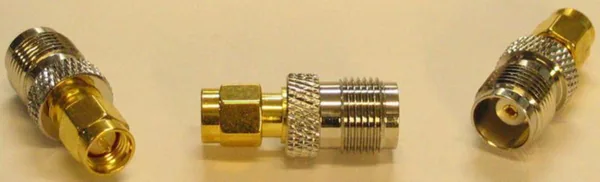 Adapteri Finnsat Sisäverkko TNC-N/SMA-U 50OHM