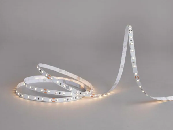 Valoprofiili/-nauha Hide-a-lite LEDstrip 24V Lowlum VALOPROF./-NAUHA IP20 510LM/M 4,4W/M 930 5M
