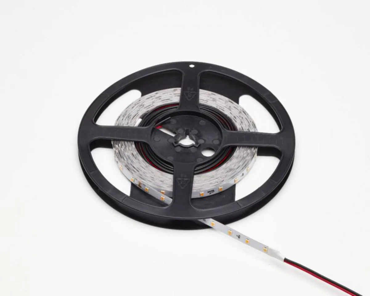 Valoprofiili/-nauha Saas Black Box Strip IP67 4,8W 3K IP67 – 3000