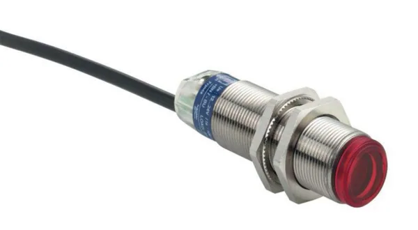 Optinen tunnistin Telemecanique OsiSense XUBT-sarjaM18 peili XUBTSNSNL2 1.4M NPN 2M