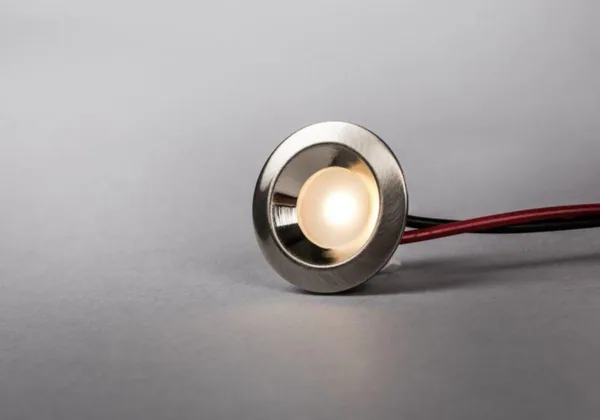Alasvalo Hide-a-lite Core Smart IP44 70lm 120° 1,2W 2700K BS