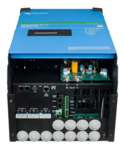 Säädin-invertteri-laturi Victron Energy EasySolar - SÄÄDIN-INVERTT-LATURI VICTRON EASYSOLARII 48/5000/70-50