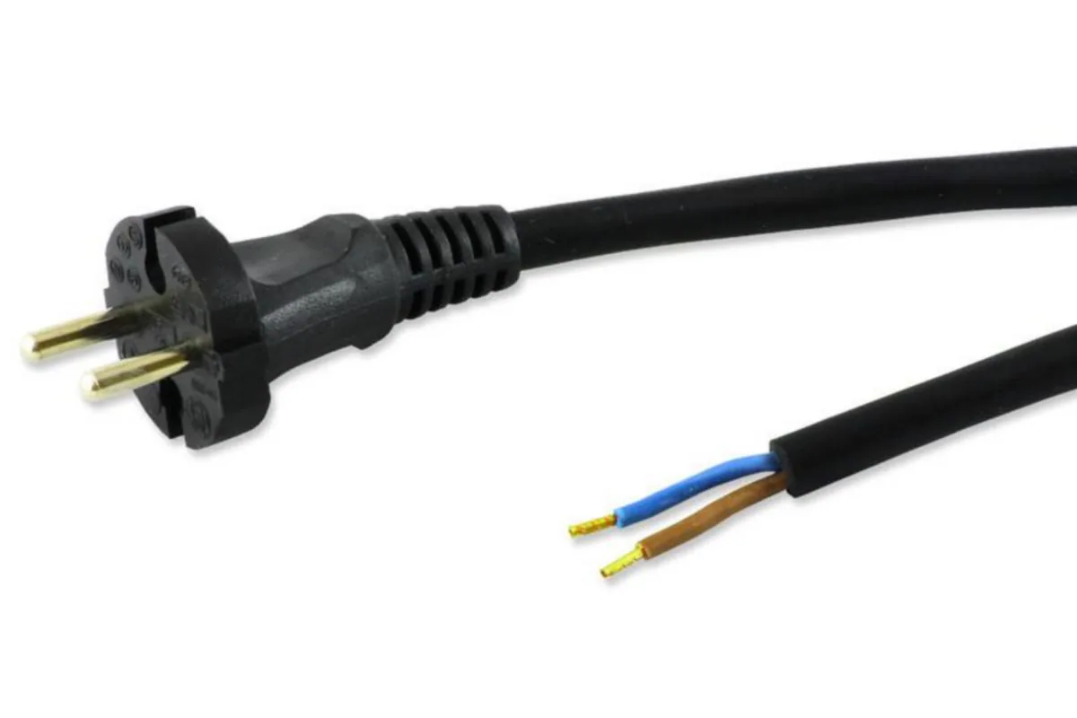 Liitosjohto Axjo Kabel kumia H05RN-F/H07RN-F - LIITOSJOHTO AXJO KABEL H07RN-F 2x1.5 SUORA SCH MU 5m