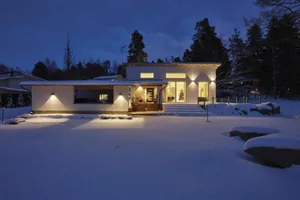 Seinävalaisin ulko Airam DM4 - SEINÄVALAISIN ULKO DM4 IP65 8W/840 GLC BK
