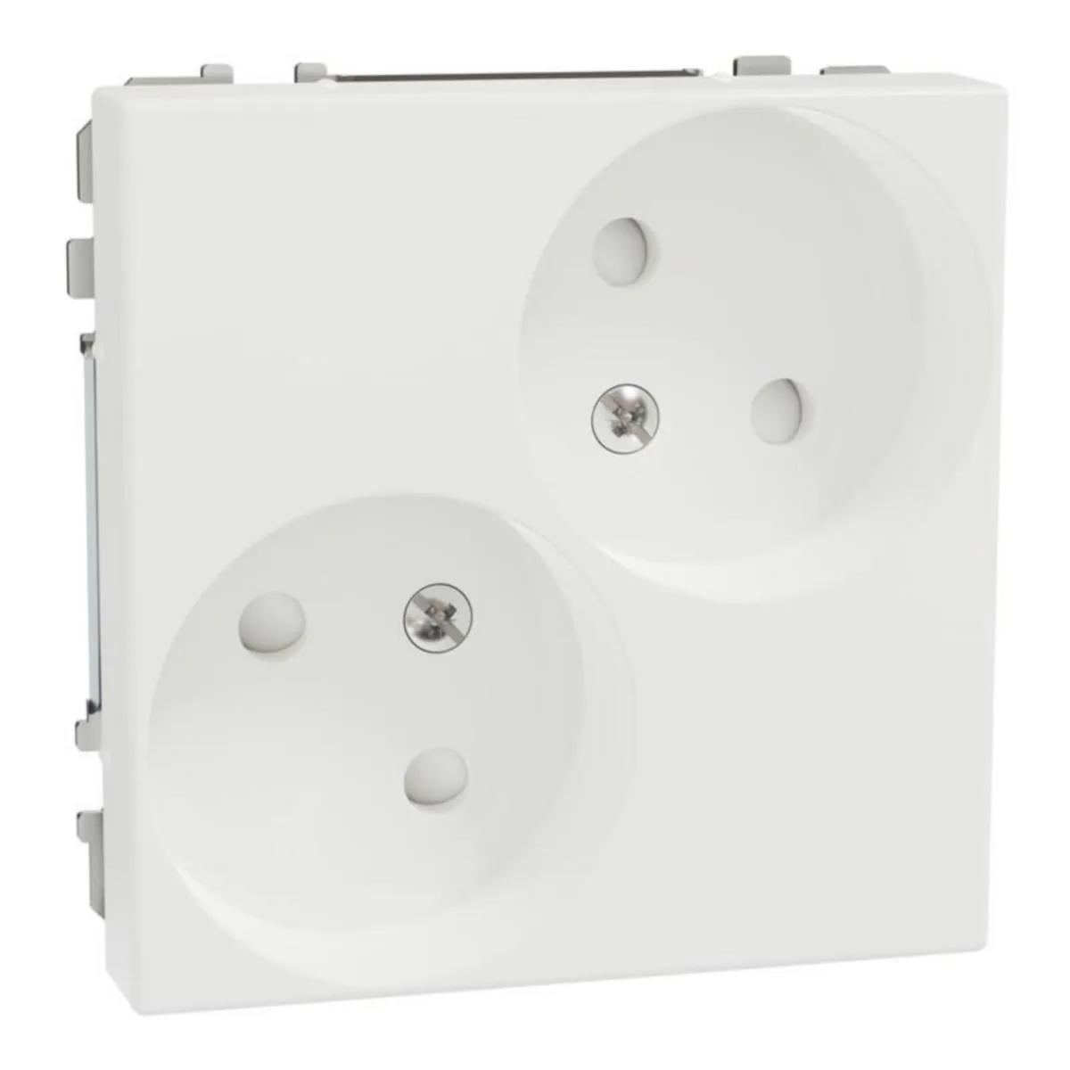 Pistorasia Schneider Electric Exxact vino 2N/16A/IP21 0X UKJ VAL – valkoinen