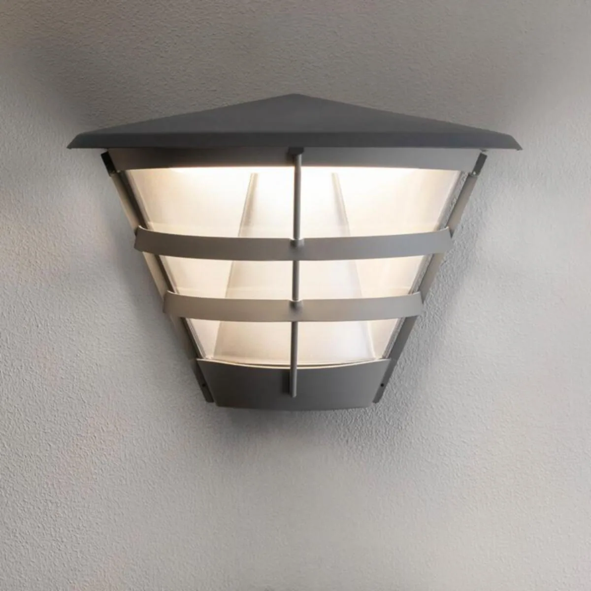 Seinävalaisin ulko Hide-a-lite Pave Wall IP65 1680LM GR TOP DECO II – 3000-4000