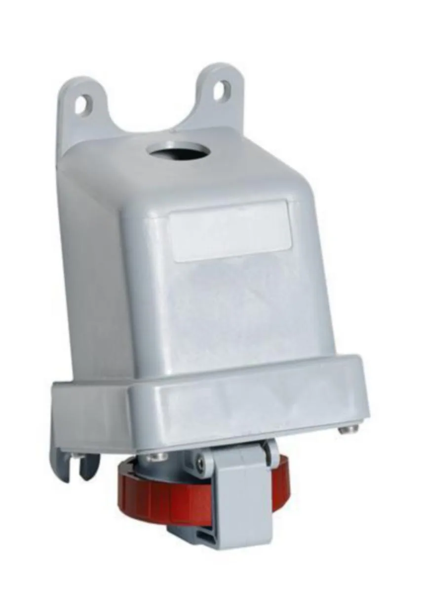 Voimapistorasia Amphenol Tough & Safe 9H, 16A, IP67/IP69, 2P+E – punainen