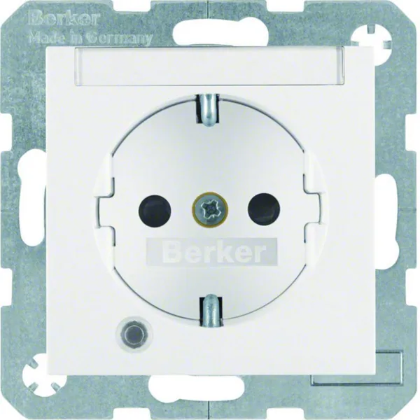 Pistorasia Hager S.1 1S/16A UKR MI/LED VAL