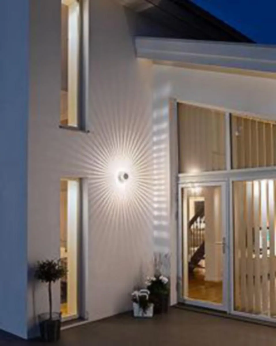 Seinävalaisin ulko Konstsmide Monza 7932-310 IP54 5W ALU – 3000
