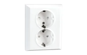 Pistorasia SG Install uppoasennus - PISTORASIA INSTALL 2S/16A/IP21 UPJ VAL