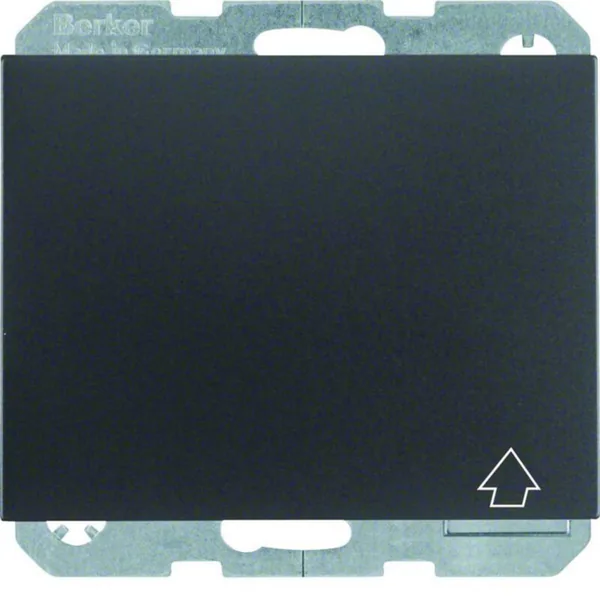 Pistorasia Hager K.1 1S/16A UKJ KANSI IP44 ANT