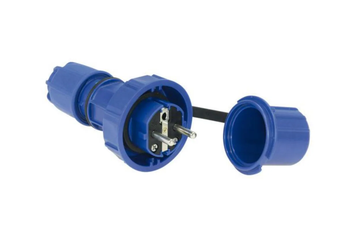Pistotulppa PCE Nautilus - PISTOTULPPA PCE 20051-B SCHUKO 16A 250V IP68